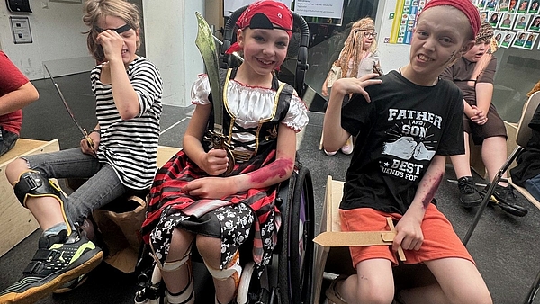 Theaterprojekt Peter Pan in der besonderen Volksschule der Stiftung Rossfeld