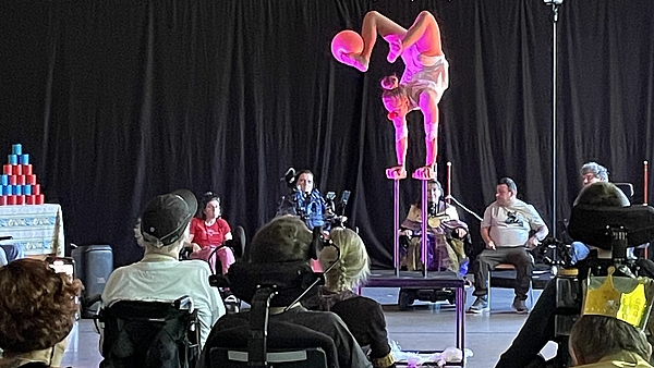 Jubiläumswoche Jahrmarkt mit den Bewohnerinnen und Bewohnern