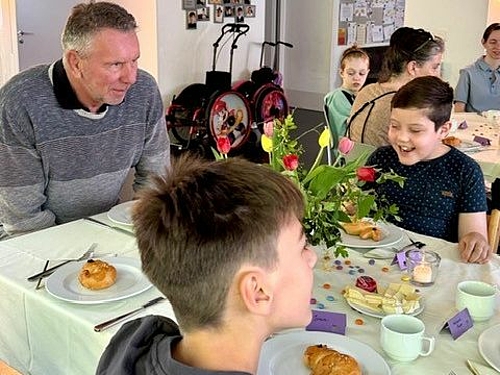 Frühlingszmorge 2025 der besonderen Volksschule der Stiftung Rossfeld