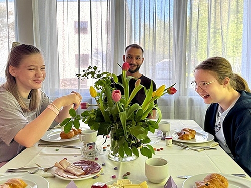 Frühlingszmorge 2025 der besonderen Volksschule der Stiftung Rossfeld