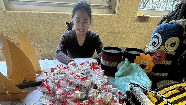 2025 Spendenbazar mit Samichlaus