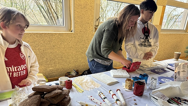 2025 Spendenbazar mit Samichlaus