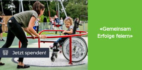 Titelbild Newsletter 2022 Rollstuhl Karussell