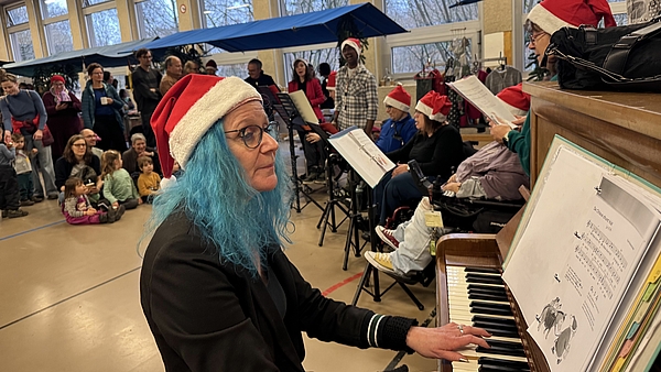 2025 Spendenbazar mit Samichlaus