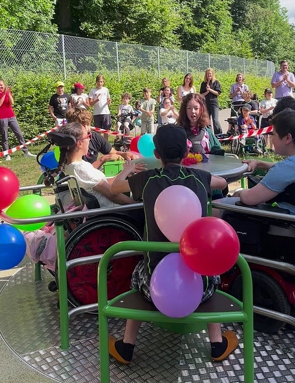 Rollstuhlkarussell voll in Fahrt
