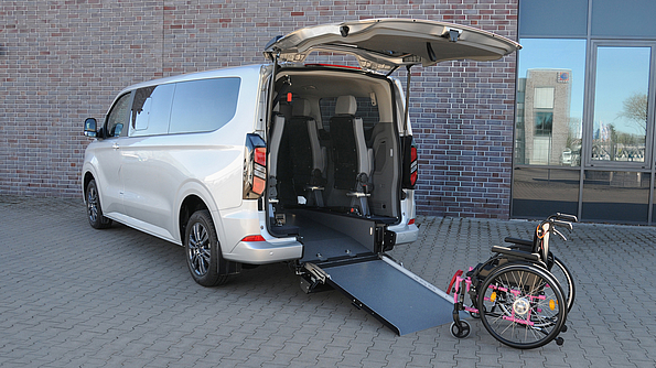 Warpel Bruns Ford Custom V710