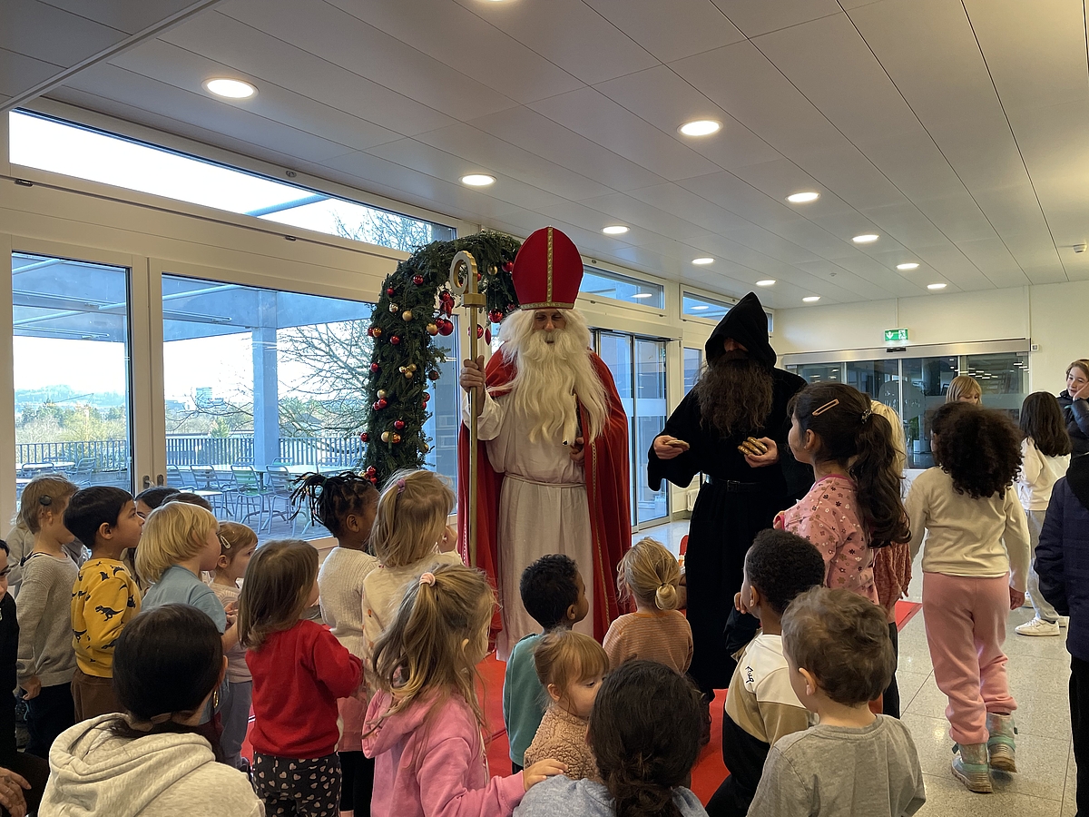 Spendenbazar mit Samichlaus