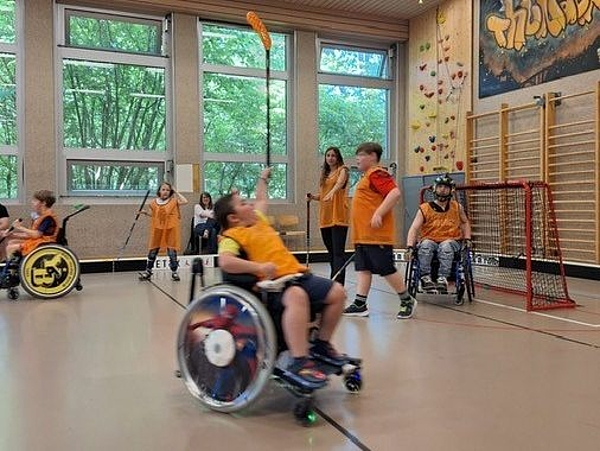 Unihockeytournier der Schulbildung Rossfeld