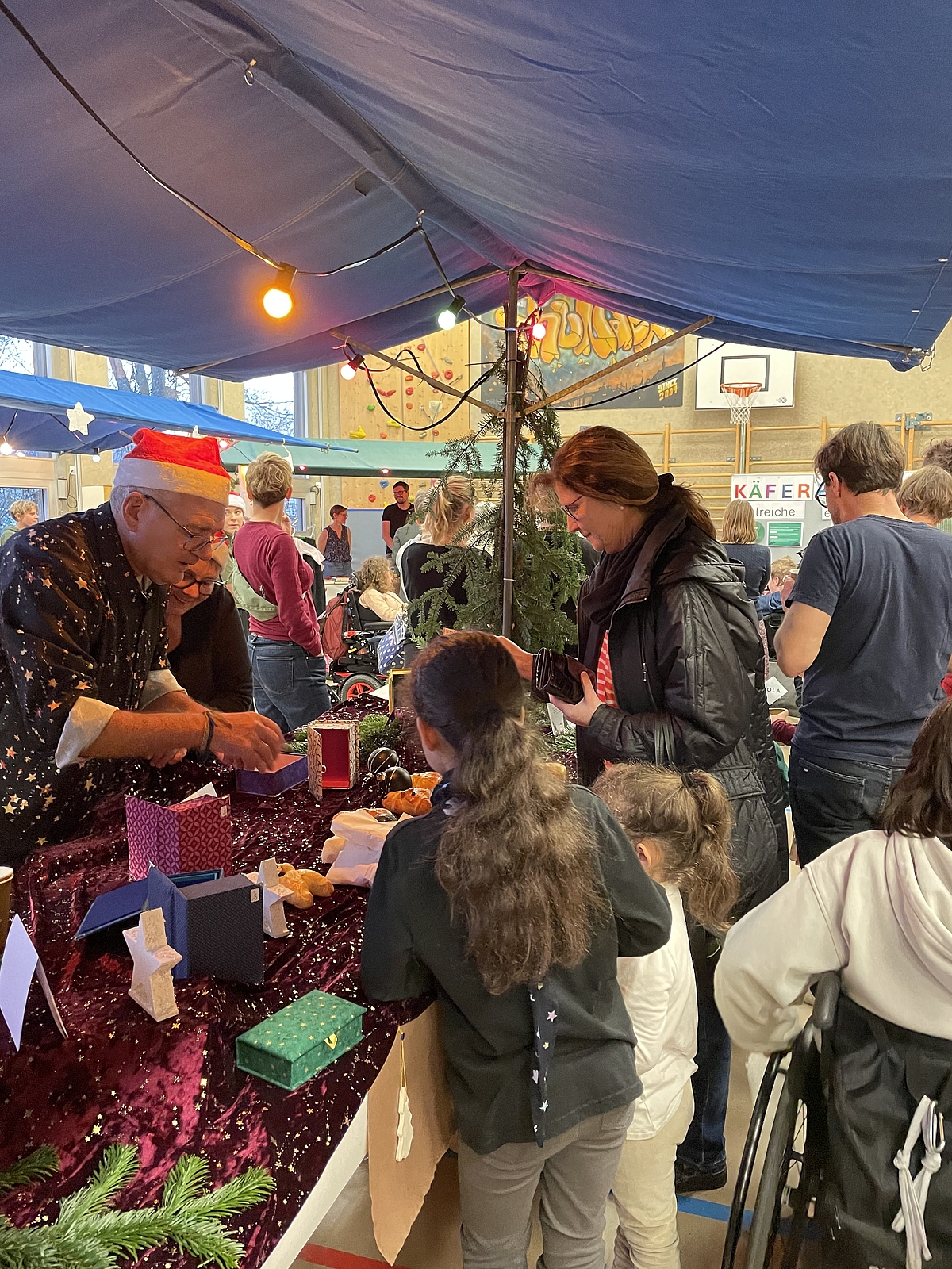 Spendenbazar mit Samichlaus