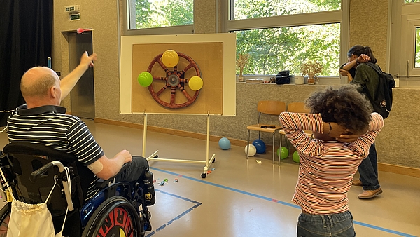 Jubiläumswoche Jahrmarkt mit den Bewohnerinnen und Bewohnern